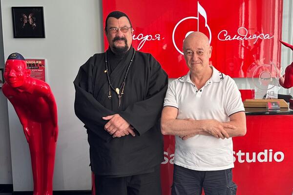 Стивен Сигал станет специальным гостем фестиваля в Москве