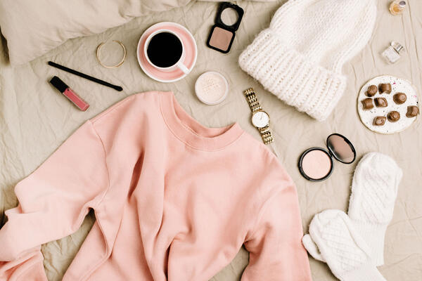 Как носить свитшот