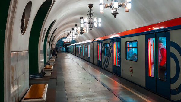 Второй раз за год: проезд на метро подорожает с 15 октября