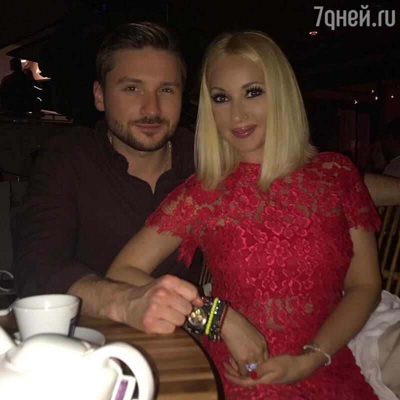 Лазарев с женой фото
