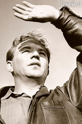 Николай Рыбников в фильме «Им покоряется небо», 1963 год
