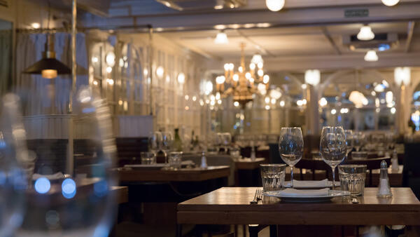 Не просто поесть: подборка атмосферных ресторанов Москвы