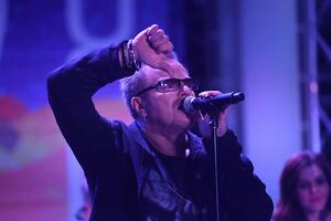 Напился и забылся: зрители до сих пор помнят «жару» на концерте Владимира Преснякова