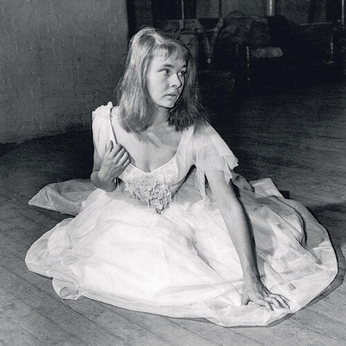 В роли Офелии в спектакле «Гамлет».  1957 г.