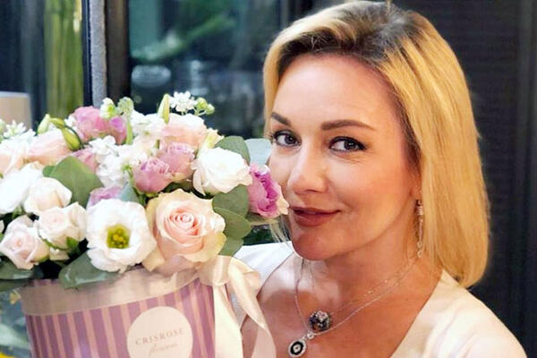 49-летняя Татьяна Буланова без макияжа выглядит неотразимо