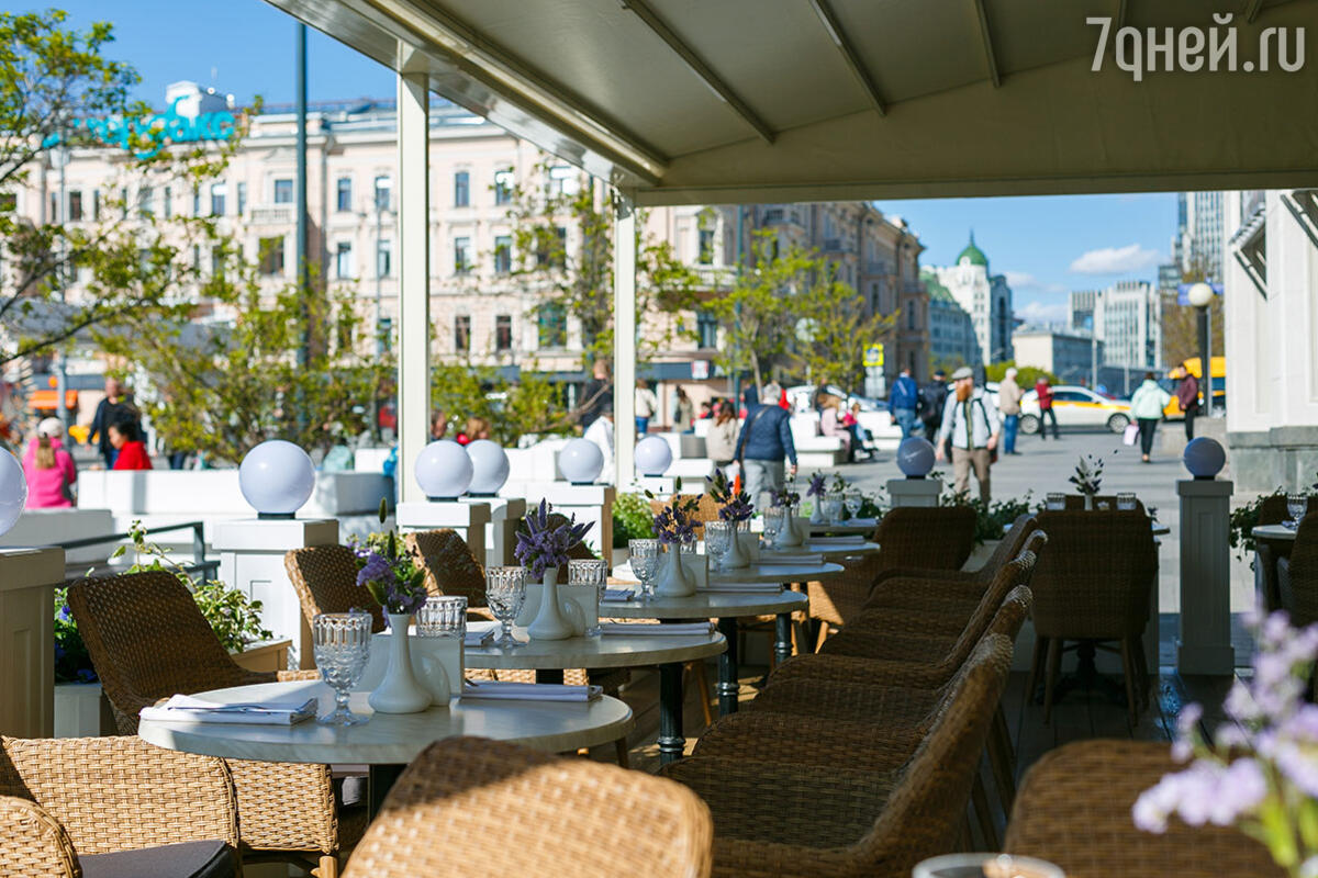 Топ-3 кафе с летними верандами в Москве - 7Дней.ру