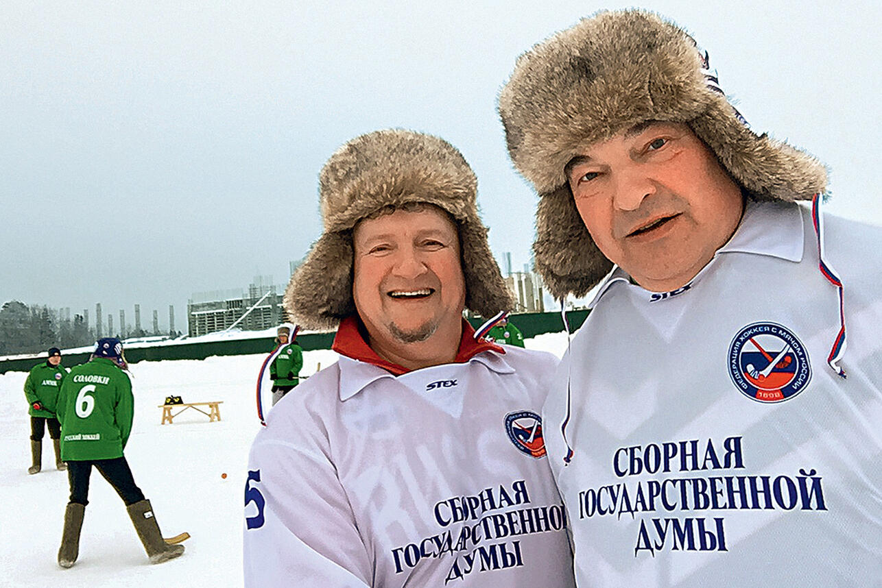 Олег Комаров с Владиславом Третьяком