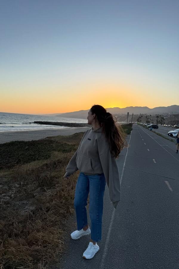 Р?диллия: Воробьев привез красавицу-жену Рё ее дочку РІ РЎРЁРђ, РіРґРµ Сѓ него есть вилла Р?диллия: Воробьев привез красавицу-жену Рё ее дочку РІ РЎРЁРђ, РіРґРµ Сѓ него есть вилла