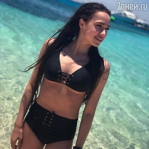 Алина Загитова