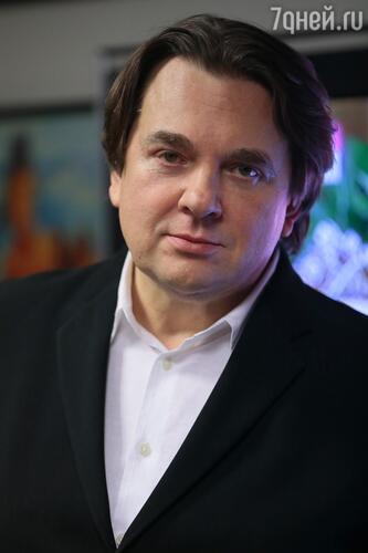 Константин Эрнст