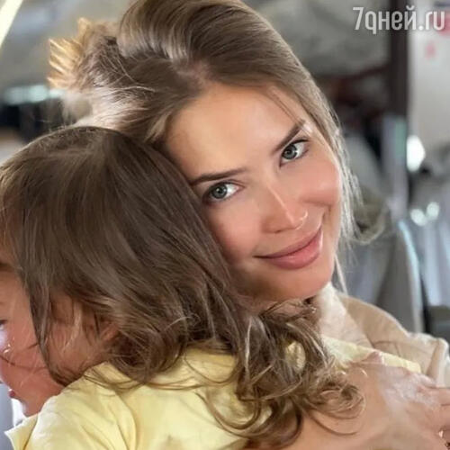 Алена Гаврилова с дочерью