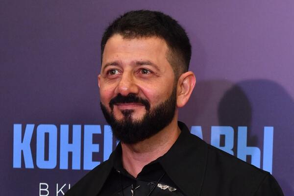 Предполагаемая любовница Галустяна родила второго ребенка