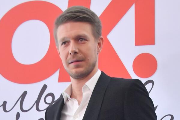 Сын Ефремова честно рассказал о состоянии отца на фоне новостей о разводе