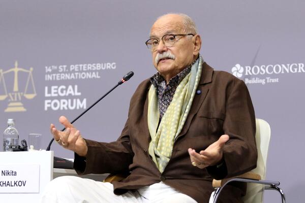 Никита Михалков — откровенно о карьере внука: «Не готовлю главные роли для него»