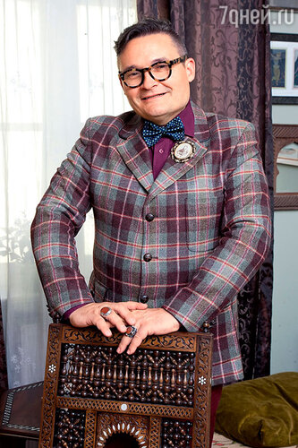 Александр Васильев
