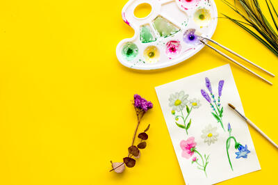 Рисуем весну: учим ребенка изображать цветы в несколько шагов