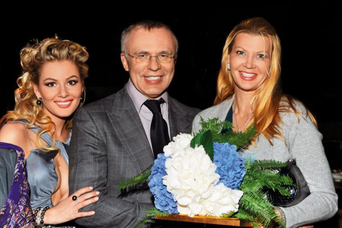 Лиза Эннмен шұлықтағы секс