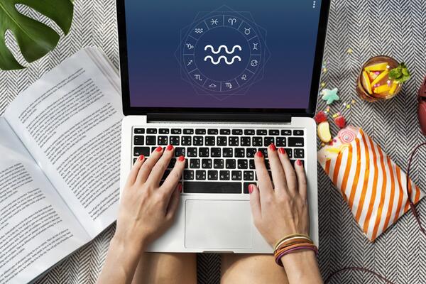 Обманчивый март: четырем знакам зодиака лучше держать деньги под замком