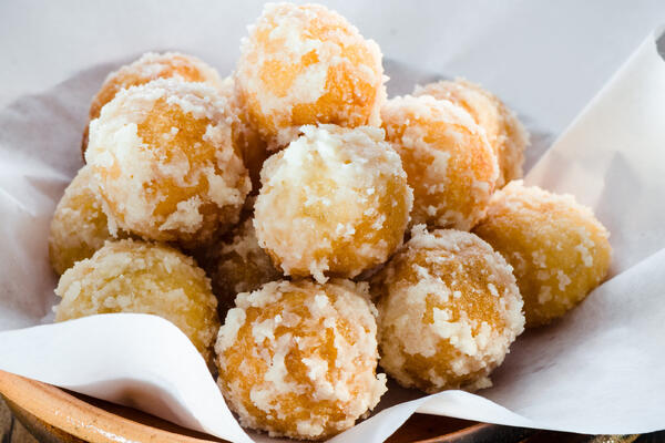 Творожные шарики с грушей