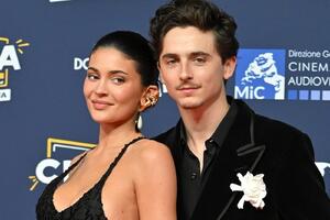 Назло хейтерам: Кайли Дженнер и Тимоти Шаламе доказали, что они все еще вместе Назло хейтерам: Кайли Дженнер и Тимоти Шаламе доказали, что они все еще вместе