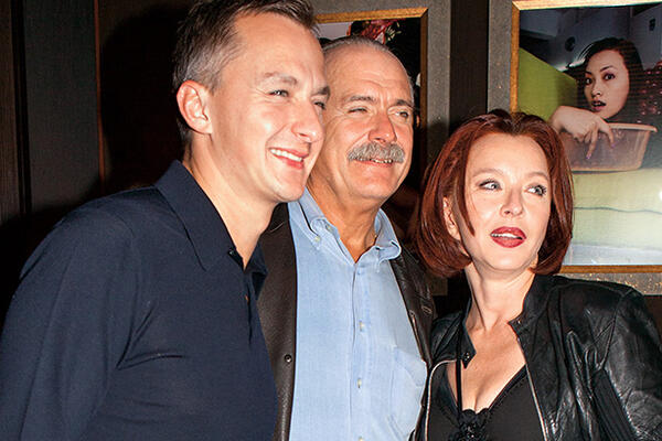 «Видны гены!» Внучка Никиты Михалкова и Вертинской поразила своей красотой