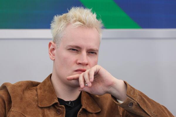 «Всегда стоял за Ярославом»: покинувшему сцену SHAMANу до обидного быстро нашли замену 