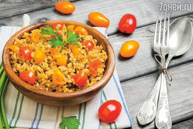 Булгур с овощами. Фото
