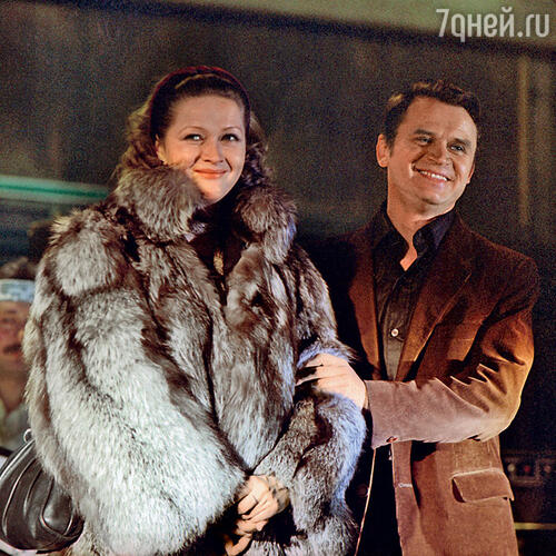 С Натальей Гундаревой в фильме «Зимний вечер в Гаграх». 1985 г.