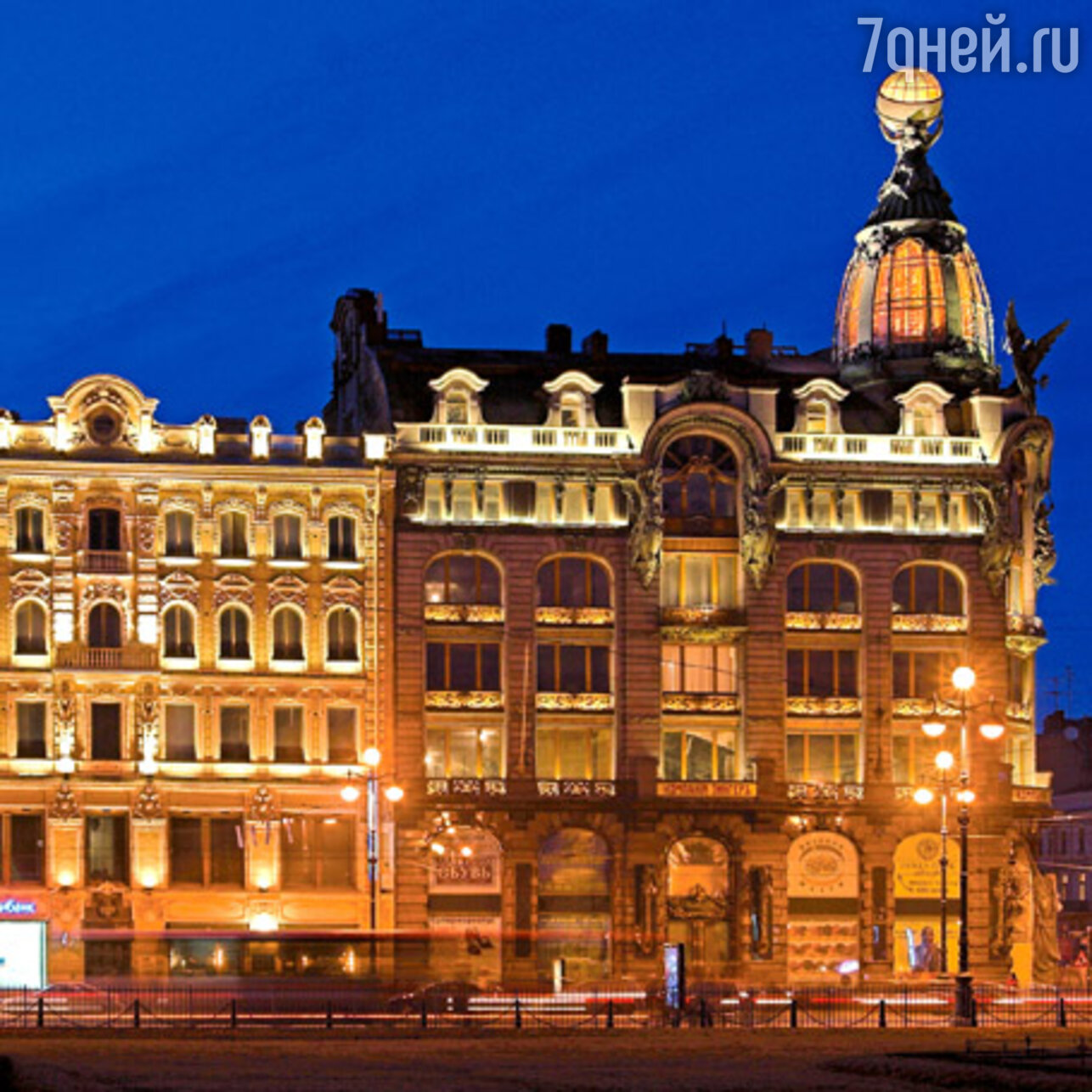 Дом Зингера на углу Невского и канала Грибоедова стал первым в России бизнес-центром