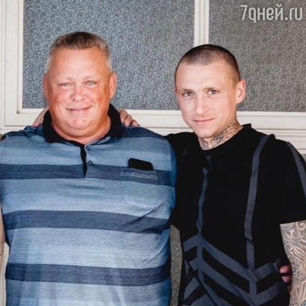 Павел Мамаев с отцом - фото Павел Мамаев с отцом - фото