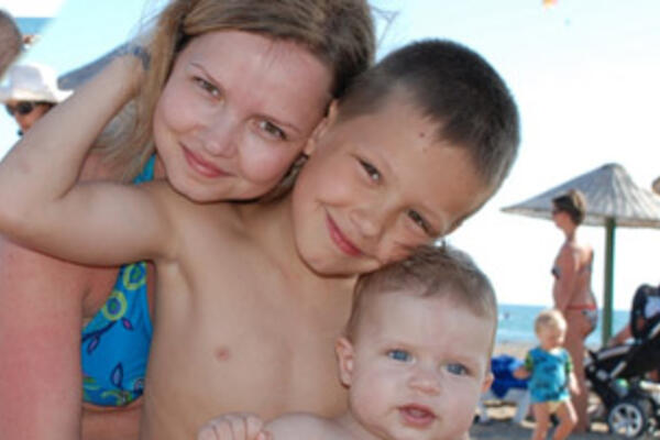 Мы выбрали Супермаму 7DN.RU!