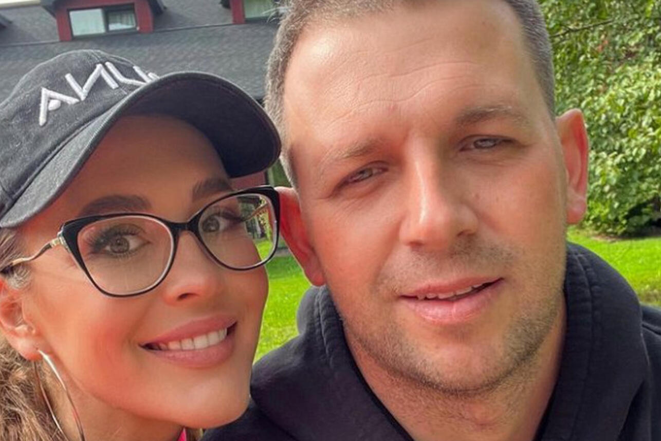 Сестра Ольги Бузовой рассказала о тайной свадьбе — скромная церемония в МФЦ Сестра Ольги Бузовой рассказала о тайной свадьбе — скромная церемония в МФЦ
