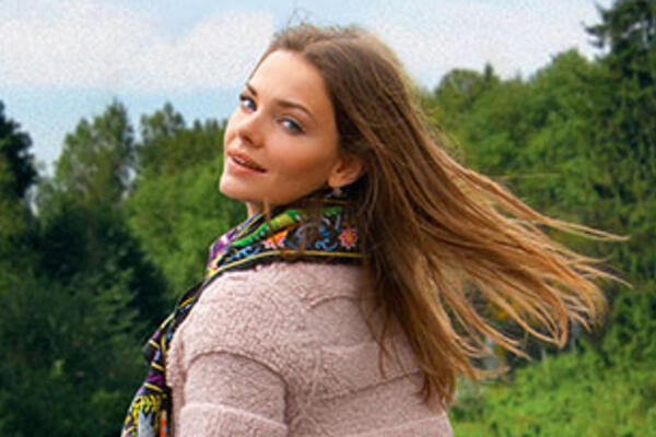 Лиза Боярская сбежала в деревню 