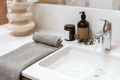 Безопасность прежде всего: что пора выбросить из ванной