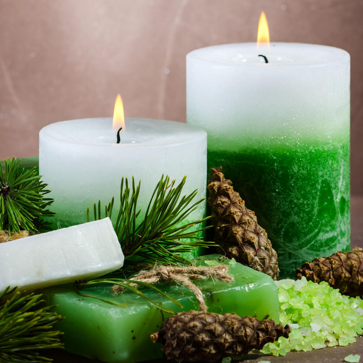 Пахучая терапия: как сделать ароматическую свечу с любимыми маслами своими руками