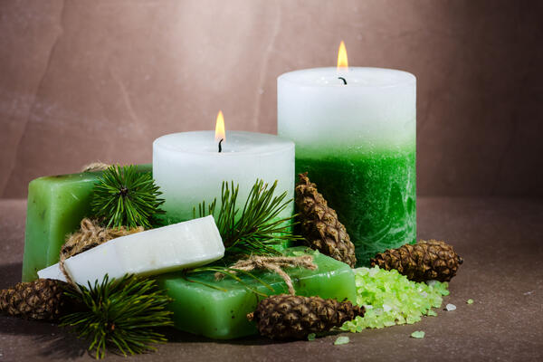 Аромасвечи как способ создать новогоднее настроение