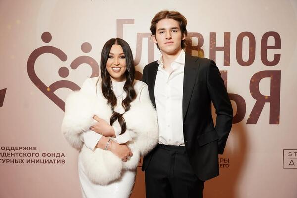 У Дубцовой объявилась новая невестка — зажигает с певицей и жарит мясо ее сыну