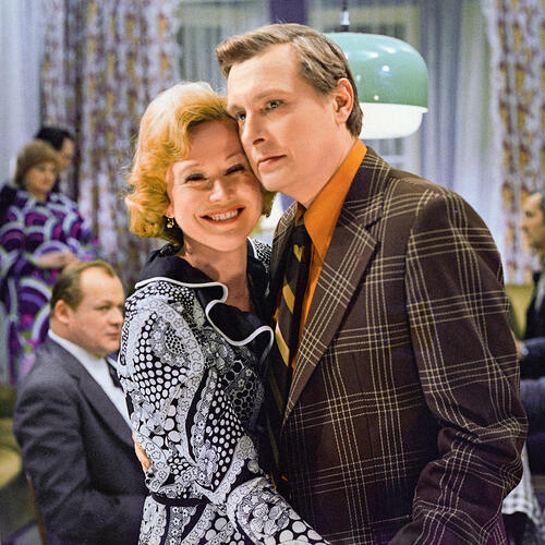 Светлана Немоляева и Олег Басилашвили в фильме «Служебный роман», 1977 год