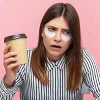 Секрет утренней чашки: помогает ли кофе от отеков
