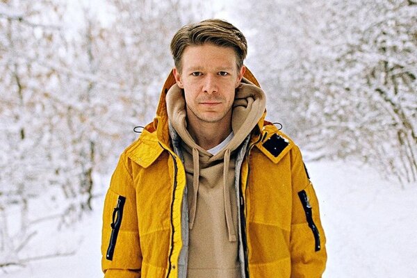 «Честно сказать, переживал»: Никита Ефремов сбежал из Москвы после любовной драмы