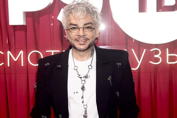 Киркоров в джинсах за миллион рублей: подробности пре-пати Премии «РУ.ТВ»