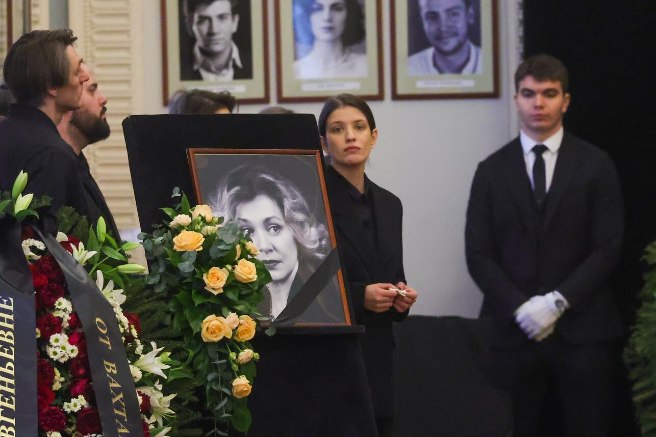 РњР&deg;РєСЃР&deg;РєРѕРІР&deg; РЅР&deg; РєРѕР&raquo;Р&micro;РЅСЏС&hellip; Сѓ РіСЂРѕР&plusmn;Р&deg;: РїРѕРґСЂРѕР&plusmn;РЅРѕСЃС&sbquo;Рё РїСЂРѕС&permil;Р&deg;РЅРёСЏ СЃ РјР&deg;С&sbquo;Р&micro;СЂСЊСЋ РђРЅРЅС&lsaquo; Р&sect;РёРїРѕРІСЃРєРѕР№