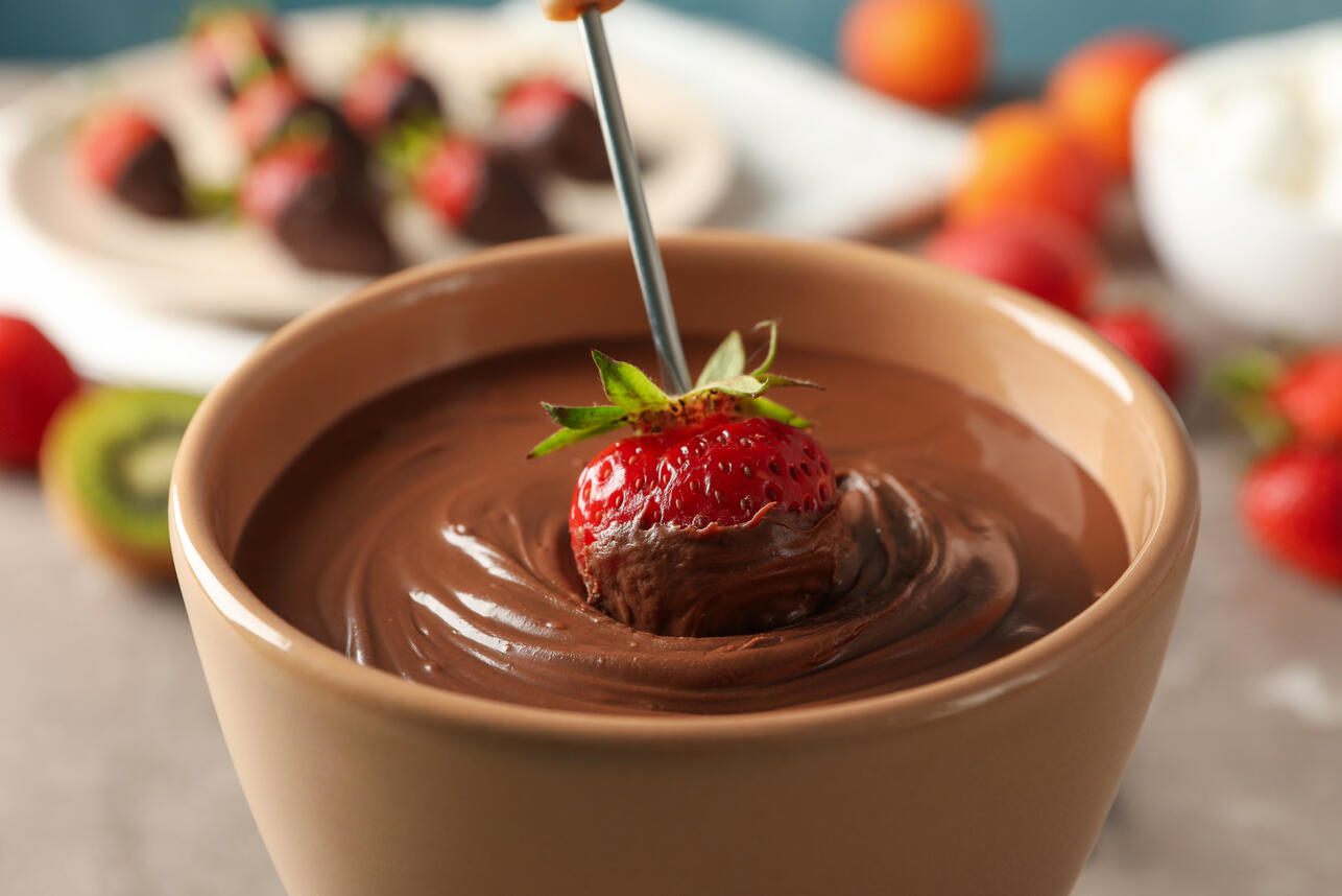 Как сделать горячий шоколад из плитки шоколада