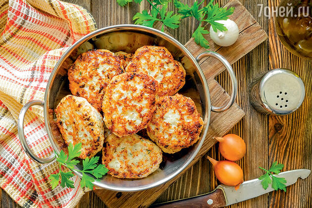 Куриные котлетки с кабачками