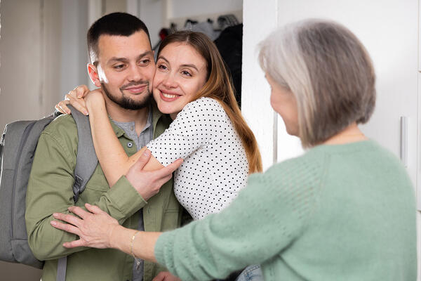 Конец вражде: как выстроить здоровые отношения со свекровью