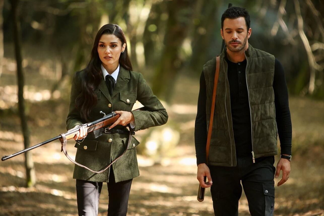 Сериал «Любовь и слезы» с Ханде Эрчел оказался под угрозой закрытия