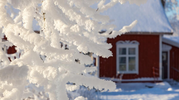 Как утеплить дачный дом для отдыха зимой зажгите свечу и загляните на чердак