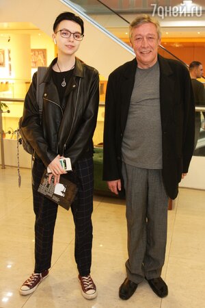 Михаил Ефремов с дочерью Анной-Марией