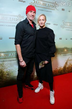 Роман Костомаров и Оксана Домнина