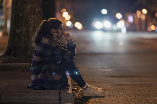 «Одинокая пьющая женщина»: драмеди про женский алкоголизм